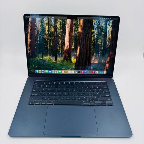 Apple MacBook Air 15 2024 M3 8GB RAM 512GB Midnight фото