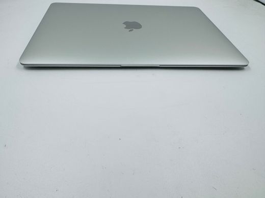 Apple MacBook Air 13 2020 M1 16GB RAM 256GB SSD Silver фото