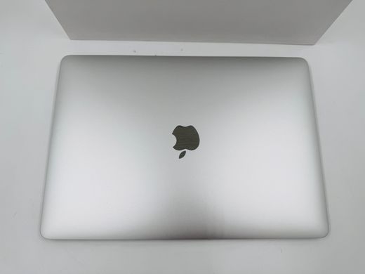 Apple MacBook Air 13 2020 M1 16GB RAM 256GB SSD Silver фото