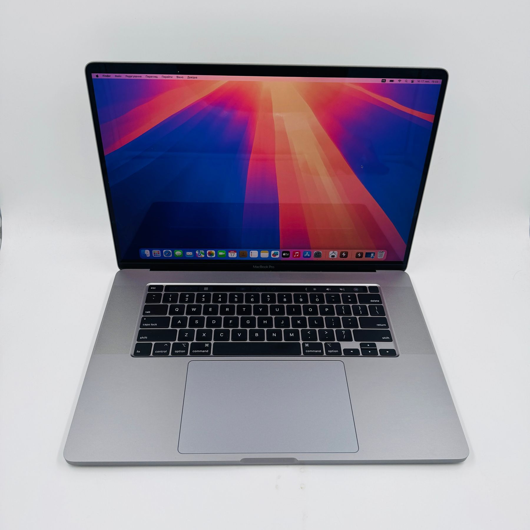 MacBook本体 MacBook Pro 2019 15.4\" i7/32GB/SSD 1T Купити Apple MacBook Pro 16 / Core i7 / 32Gb / 512Gb / Space Gray