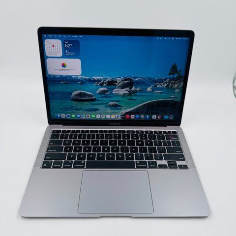 Apple MacBook Air 13 2020 M1 8GB RAM 256GB SSD Space Grey фото