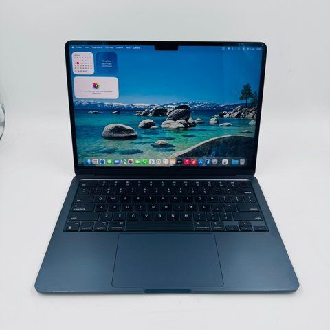 Ноутбук Apple MacBook Air 13.6 2024 M3 16GB RAM 512GB SSD Midnight фото