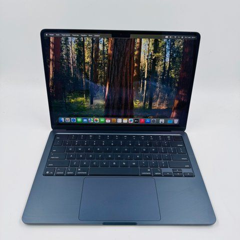 Apple MacBook Air 13.6 2025 M4 24GB RAM 256GB SSD Midnight MDM фото