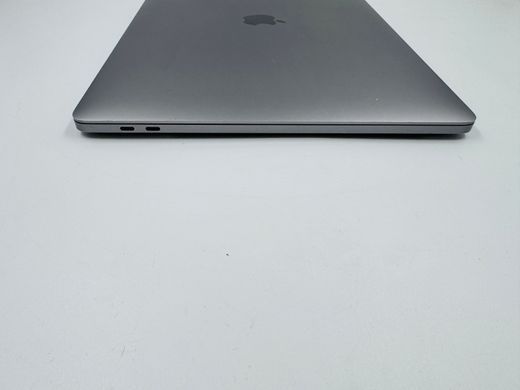 Apple MacBook Pro 15 2018 i7 16GB RAM 512GB SSD Space Gray фото