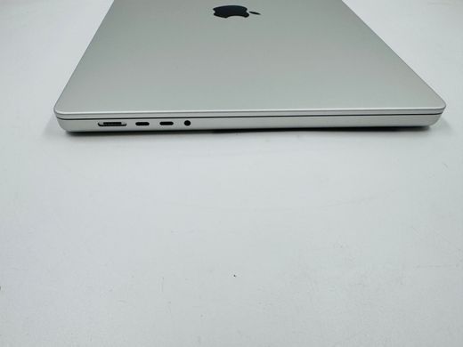 Apple MacBook Pro 16 2021 M1 Pro 32GB RAM 512GB SSD Silver фото