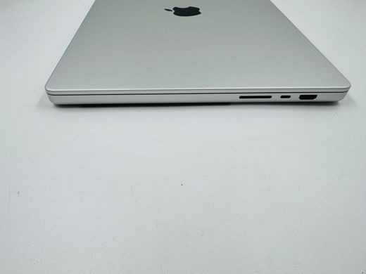Apple MacBook Pro 16 2021 M1 Pro 32GB RAM 512GB SSD Silver фото