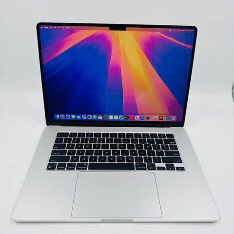 Apple MacBook Air 15 2024 M3 24GB RAM 1TB SSD Silver фото