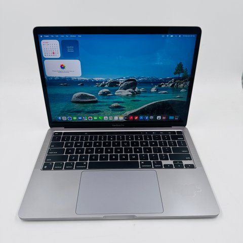 Apple MacBook Pro 13 2020 M1 16GB RAM 256GB SSD Space Gray фото