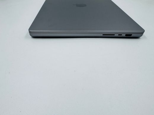Apple MacBook Pro 16 2021 M1 Pro 32GB RAM 1TB SSD Space Gray фото