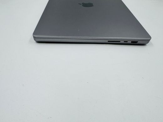 Apple MacBook Pro 16 2023 M2 Max 12/30 Core 32GB RAM 1TB SSD Space Gray фото