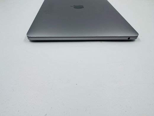 Apple MacBook Pro 13 2020 M1 16GB RAM 256GB SSD Space Gray фото