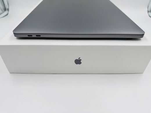Apple MacBook Pro 16 2019 i7 16GB RAM 512GB SSD Space Grey фото