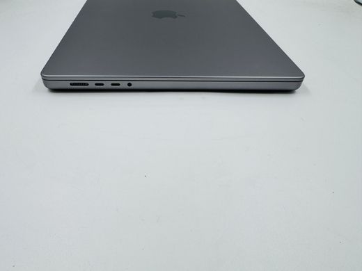 Apple MacBook Pro 16 2021 M1 Max 10/24 Core 32GB RAM 1TB SSD Space Gray фото