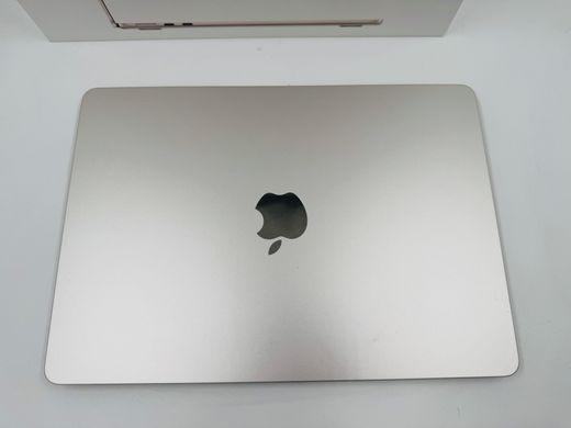 Apple MacBook Air 13.6 2023 M2 16GB RAM 1TB SSD Starlight фото