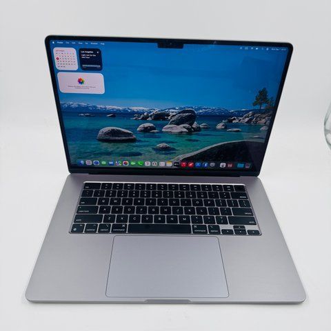 Apple MacBook Air 15 2023 M2 16GB RAM 512GB SSD Space Gray фото