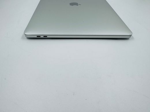 Apple MacBook Pro 16 2019 i7 16GB RAM 512GB SSD AMD 4GB Silver фото