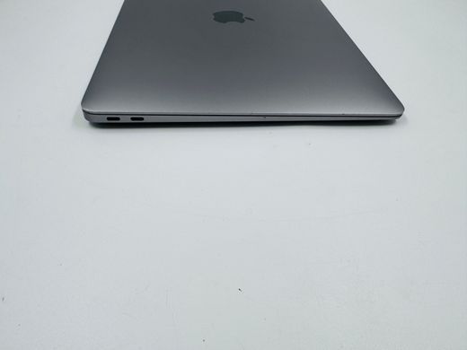 Apple MacBook Air 13 2020 M1 16GB RAM 256GB SSD Space Grey фото