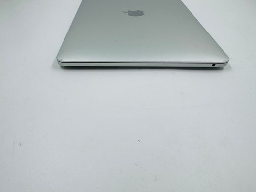 Apple MacBook Pro 13 2022 M2 8GB RAM 256GB SSD Silver фото