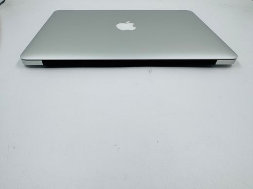 Apple MacBook Air 13 2017 i5 8GB RAM 128GB SSD Silver фото