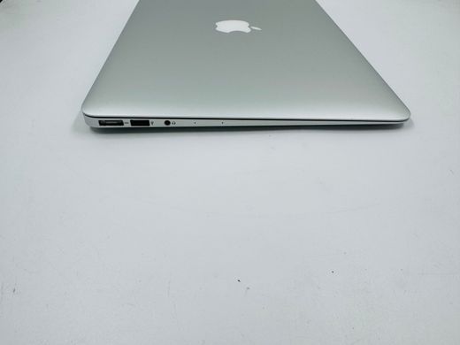 Apple MacBook Air 13 2017 i5 8GB RAM 128GB SSD Silver фото