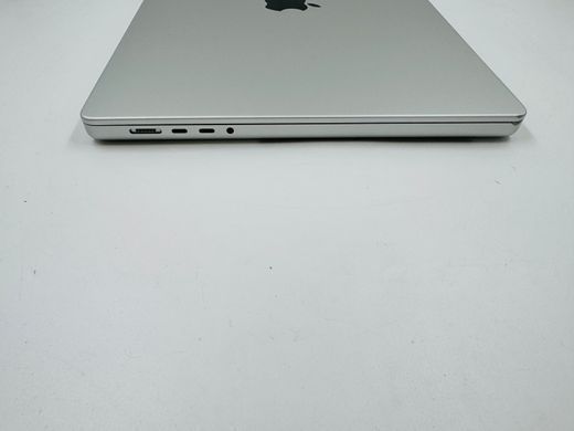 Apple MacBook Pro 16 2021 M1 Pro 32GB RAM 1TB SSD Silver фото