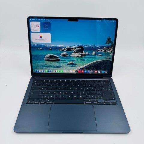 Apple MacBook Air 13.6 2026 M5 16GB RAM 512GB SSD Midnight фото