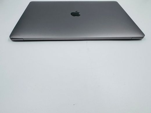 Apple MacBook Pro 15 2017 i7 16GB RAM 256GB SSD Space Gray фото
