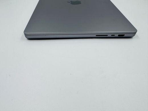 Apple MacBook Pro 16 2021 M1 Pro 32GB RAM 1TB SSD Space Gray фото