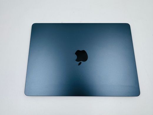Apple MacBook Air 13.6 2022 M2 16GB RAM 256GB SSD Midnight фото