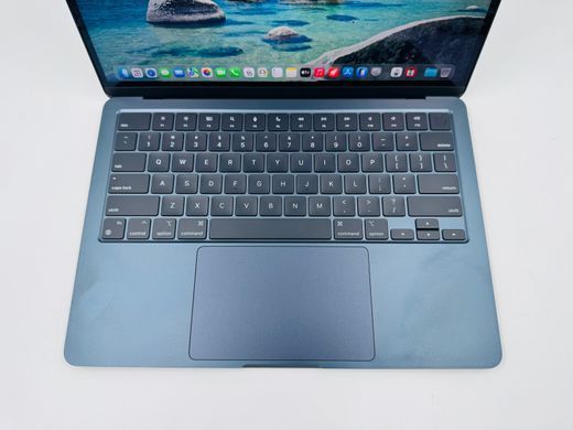 Apple MacBook Air 13.6 2022 M2 16GB RAM 256GB SSD Midnight фото