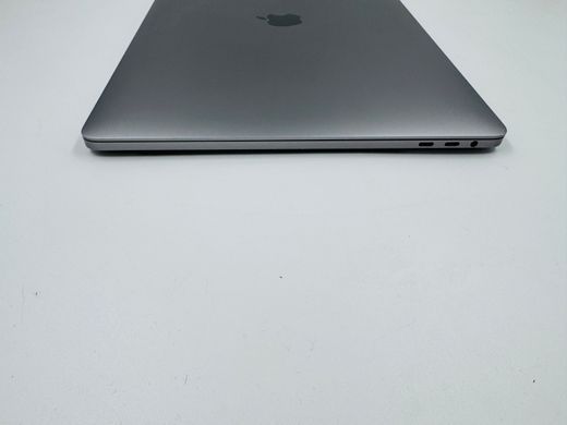 Apple MacBook Pro 15 2019 i7 16GB RAM 512GB SSD AMD Radeon 4GB Space Gray фото