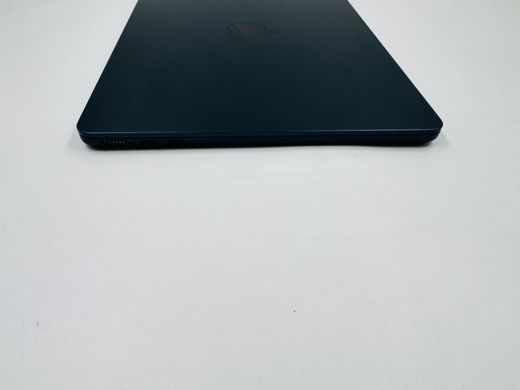 Apple MacBook Air 13.6 M3 2024 8GB RAM 256GB SSD Midnight фото