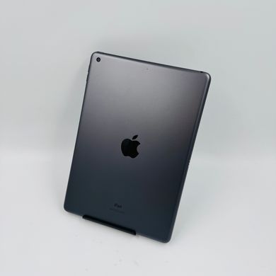 Планшет Apple iPad 10.2 9th Gen 2021 64GB WiFi Space Gray фото