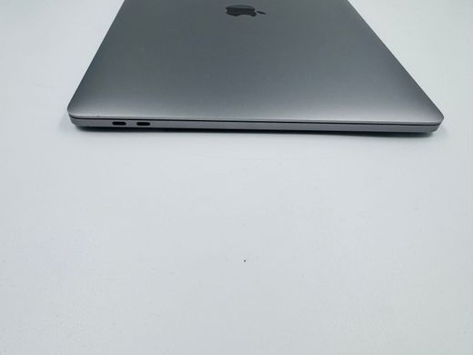 Apple MacBook Pro 15 2019 i9 16GB RAM 512GB SSD AMD 4GB Space Grey фото