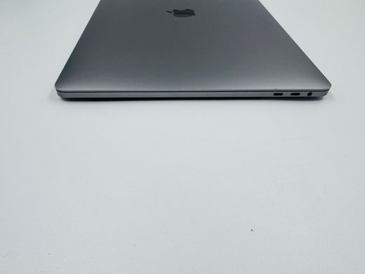 Apple MacBook Pro 15 2019 i9 16GB RAM 512GB SSD AMD 4GB Space Grey фото