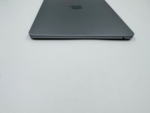 Apple MacBook Air 13.6 2022 M2 16GB RAM 512GB SSD Space Gray фото