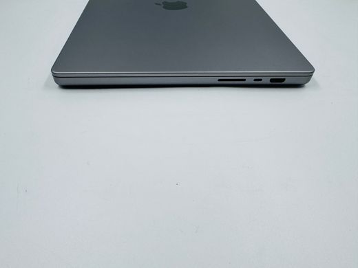 Apple MacBook Pro 16 2021 M1 Pro 32GB RAM 512GB SSD Space Grey фото