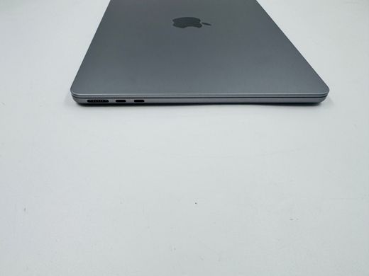 Apple MacBook Air 13.6 2022 M2 16GB RAM 256GB SSD Space Grey фото