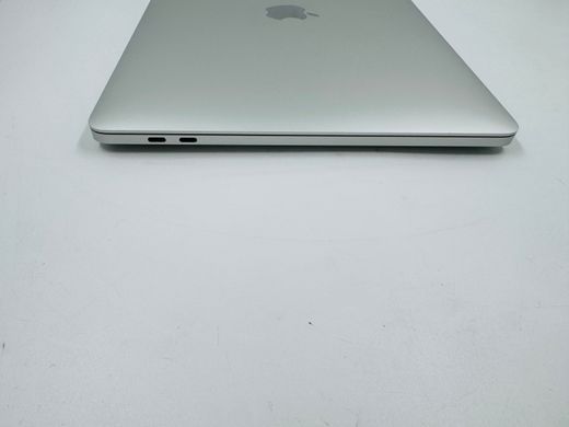 Apple MacBook Pro 13 2020 M1 16GB RAM 256GB SSD Silver фото