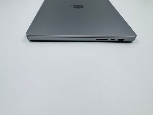Apple MacBook Pro 16 2021 M1 Pro 32GB RAM 512GB SSD Space Gray фото