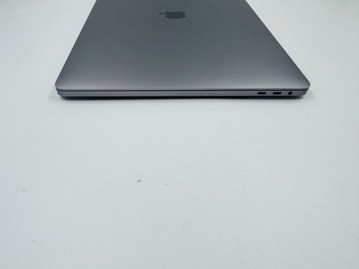 Apple MacBook Pro 16 2019 i7 64GB RAM 512GB SSD AMD 4GB Space Gray фото
