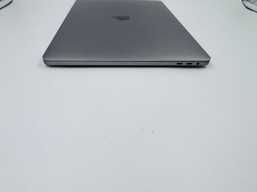 Apple MacBook Pro 16 2019 i7 64GB RAM 512GB SSD AMD Space Gray фото
