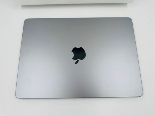 Apple MacBook Air 13,6" M3 2024 16GB RAM 256GB SSD Space Gray фото
