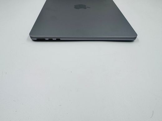 Apple MacBook Air 13,6" M3 2024 16GB RAM 256GB SSD Space Gray фото