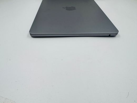 Apple MacBook Air 13,6" M3 2024 16GB RAM 256GB SSD Space Gray фото