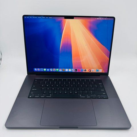 Apple MacBook Pro 16 2023 M3 Pro 36GB RAM 1TB SSD Space Black  фото