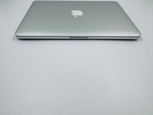 Apple MacBook Pro 13 2015 i5 8GB RAM 256GB SSD фото