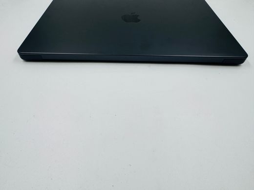 Apple MacBook Pro 16.2 2023 M3 Pro 36GB RAM 1TB SSD Space Black фото