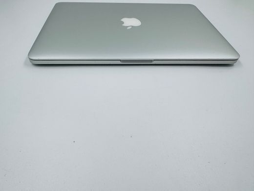 Apple MacBook Pro 13 2015 i5 8GB RAM 128GB SSD фото