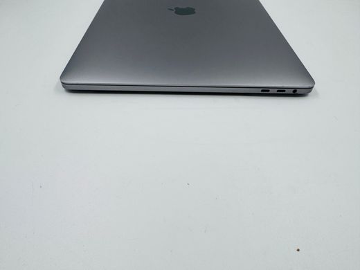 Apple MacBook Pro 15 2017 i7 16GB RAM 1TB SSD AMD 4GB Space Gray фото